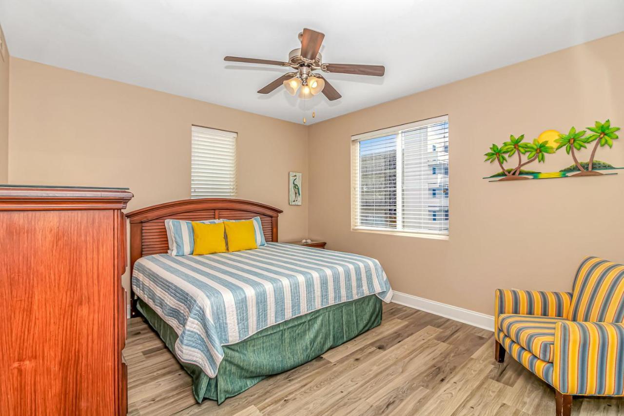 Ocean Breeze Luxury Villas 3D, Nicely Updated! Across From The Ocean! Sleeps 18 ! Myrtle Beach Buitenkant foto